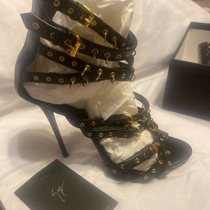 Black and Gold Authentic Giuseppe